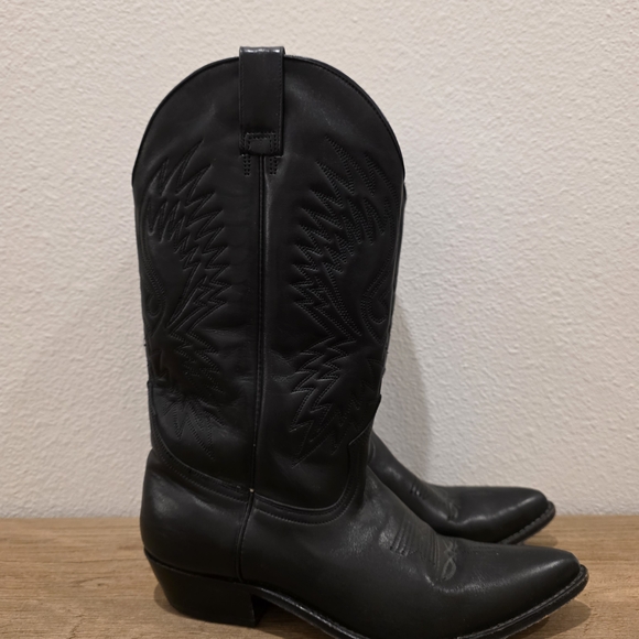 Vero Cuoio Other - Vero Cuoio Black Western Boots
